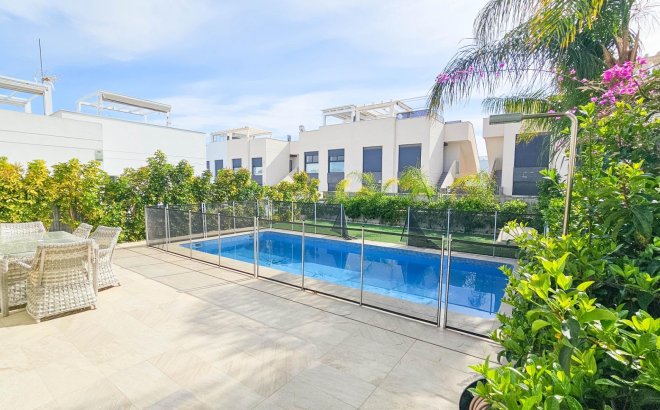 Resale - Villa -
Rojales - Cuidad Quesada