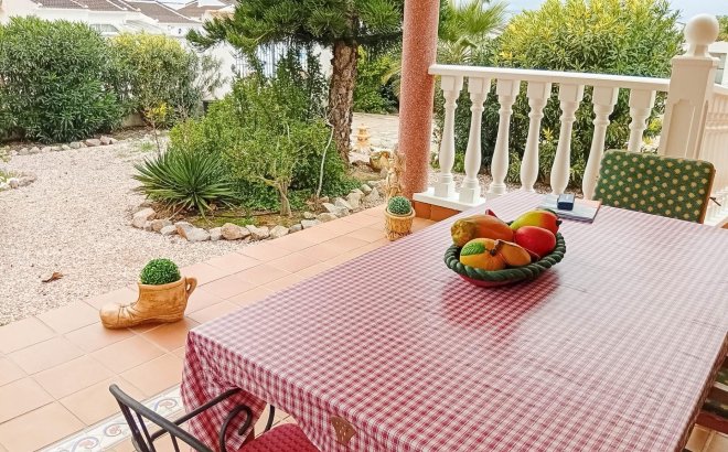 Revente - Villa -
Torrevieja - La Siesta - El Salado - Torreta