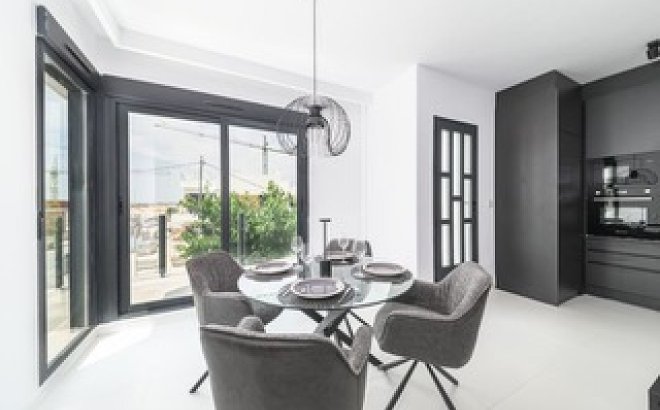 Resale - Apartment -
San Miguel de Salinas - Inland