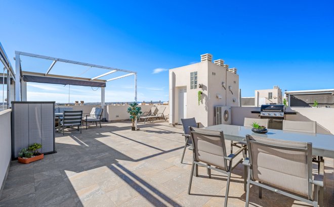 Resale - Bungalow -
Torrevieja - Costa Blanca