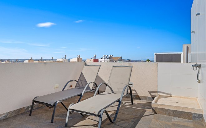 Resale - Bungalow -
Torrevieja - Costa Blanca