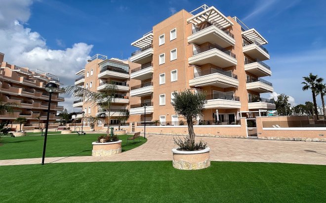 Resale - Apartment -
El Raso - Costa Blanca