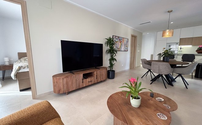 Resale - Apartment -
El Raso - Costa Blanca