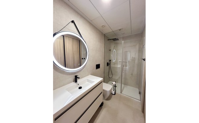 Resale - Apartment -
El Raso - Costa Blanca