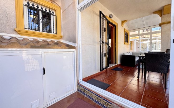 Resale - Terraced house -
Villamartin