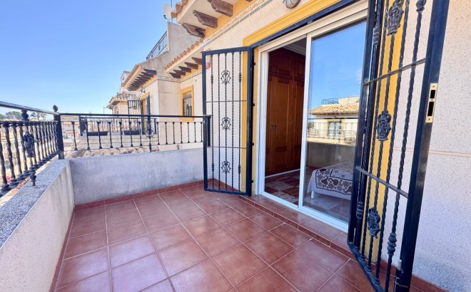 Resale - Terraced house -
Villamartin
