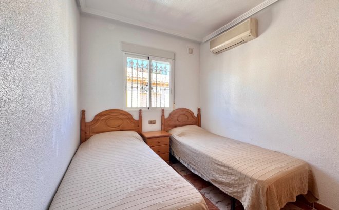 Resale - Terraced house -
Villamartin