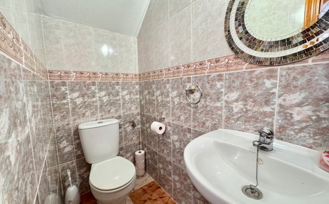 Resale - Terraced house -
Villamartin