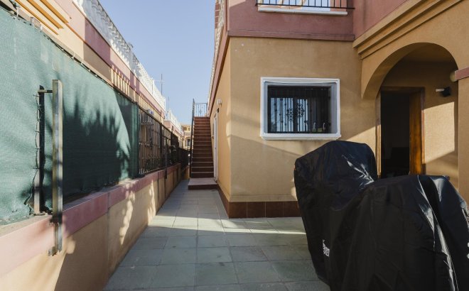 Resale - Villa -
Torrevieja - Costa Blanca