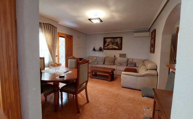 Resale - Quad House -
Orihuela Costa - Punta Prima
