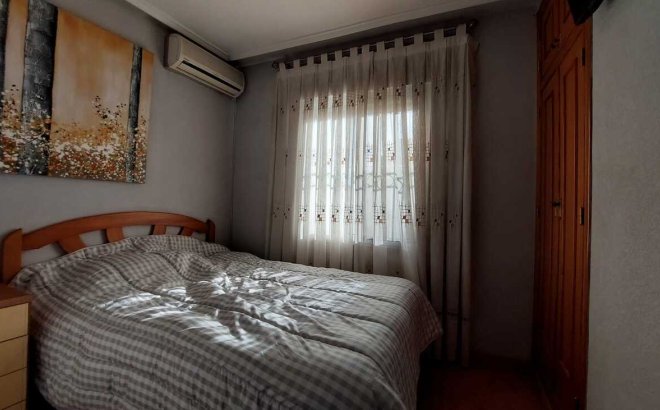 Resale - Quad House -
Orihuela Costa - Punta Prima