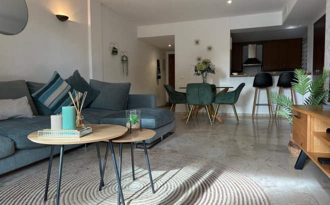 Resale - Apartment -
Punta Prima - Costa Blanca