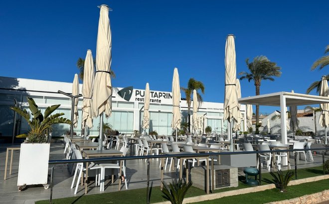 Resale - Apartment -
Punta Prima - Costa Blanca