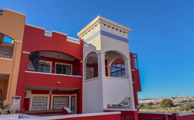Resale - Apartment -
Los Altos - Costa Blanca