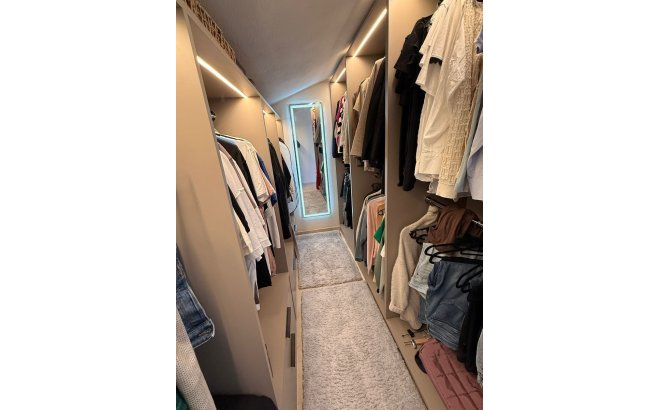 Resale - Penthouse -
Las Ramblas Golf - Inland