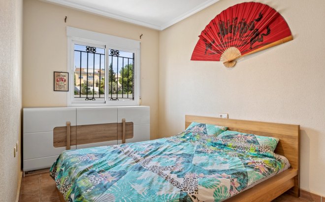 Resale - Villa -
Orihuela Costa - Costa Blanca