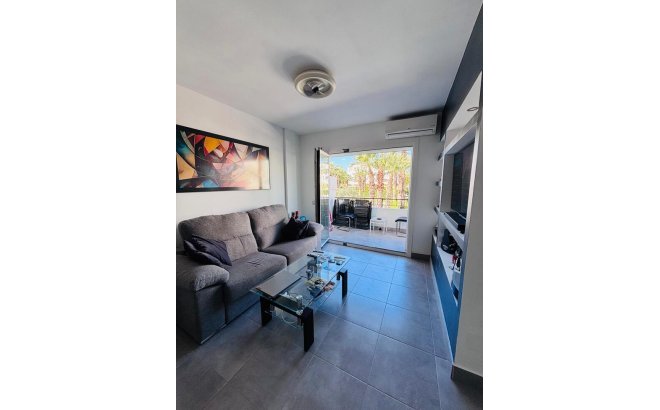 Resale - Apartment -
Villamartin - Costa Blanca