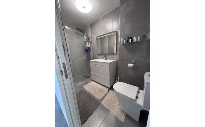 Resale - Apartment -
Villamartin - Costa Blanca