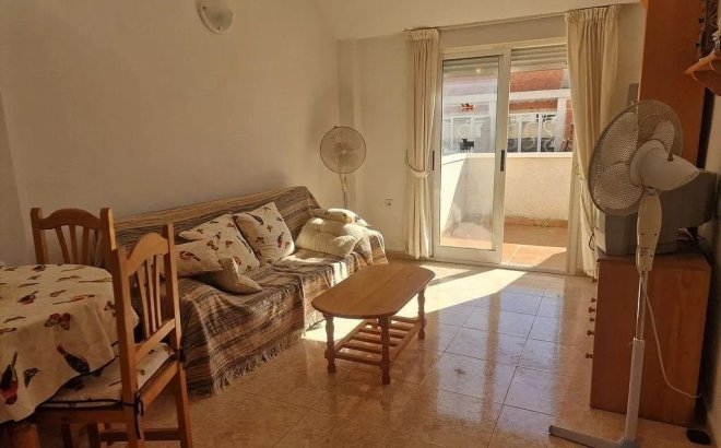 Resale - Penthouse -
Torrevieja - Centro