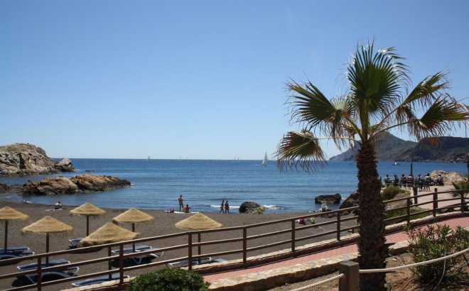 New Build - Town House -
La Union - centro