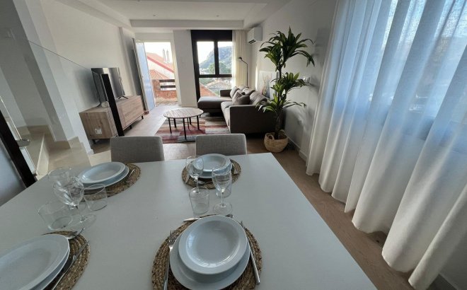 New Build - Town House -
La Union - centro