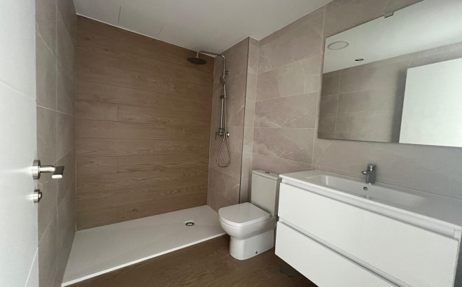 New Build - Town House -
La Union - centro