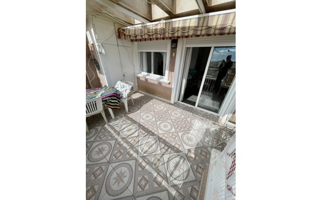 Resale - Penthouse -
Torrevieja - Playa de cura
