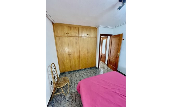 Resale - Penthouse -
Torrevieja - Playa de cura