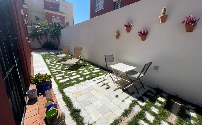 Resale - Town House -
Torre de la Horadada - Costa Blanca