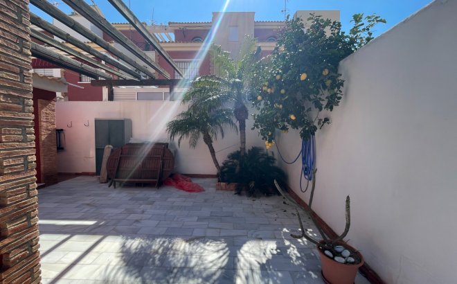 Resale - Town House -
Torre de la Horadada - Costa Blanca