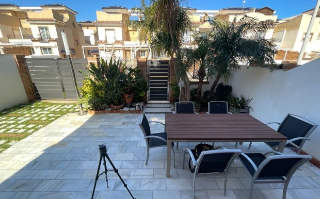 Resale - Town House -
Torre de la Horadada - Costa Blanca