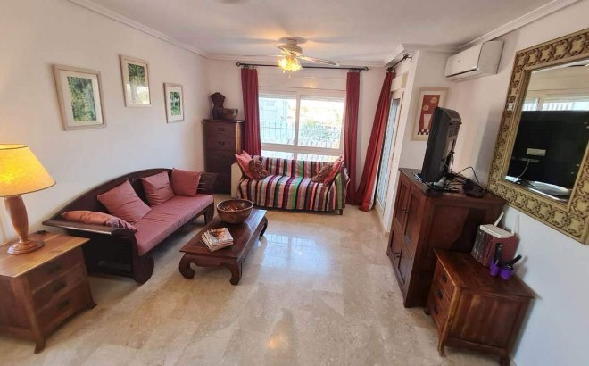 Herverkoop - Penthouse -
Villamartin - Costa Blanca