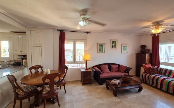 Herverkoop - Penthouse -
Villamartin - Costa Blanca