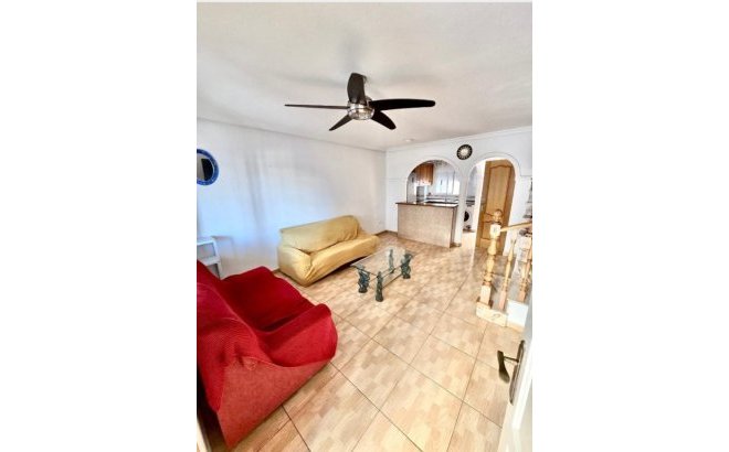 Resale - Town House -
Playa Flamenca - Costa Blanca