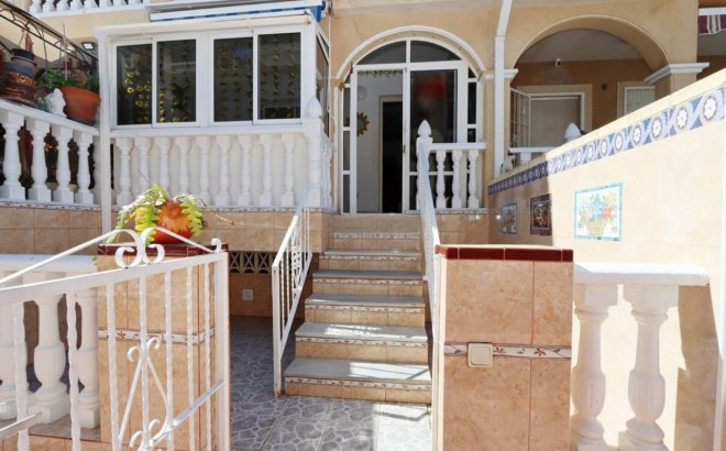 Resale - Town House -
Playa Flamenca - Costa Blanca