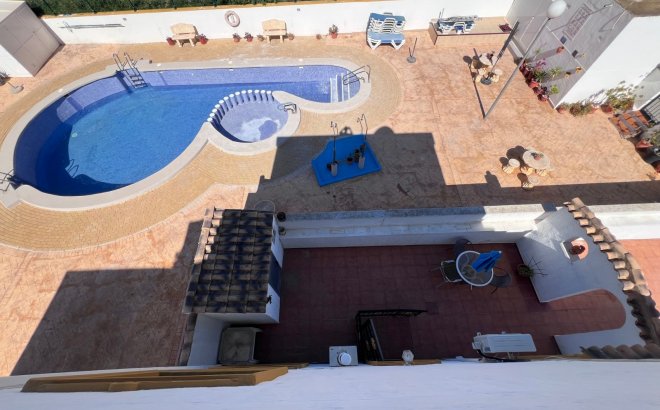 Resale - Villa -
Vistabella Golf Entre Naranjos - Inland