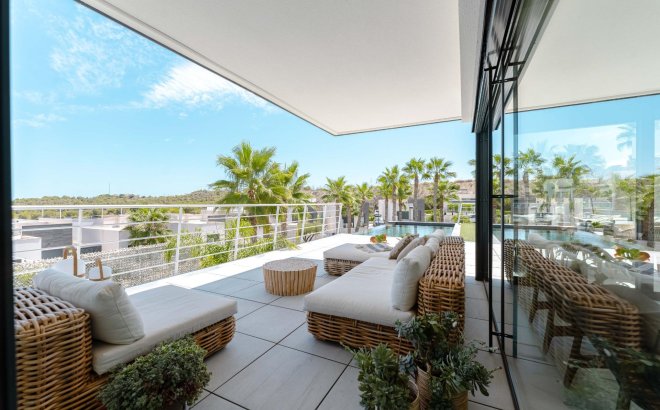 Resale - Villa -
San Miguel de Salinas - Bellavista