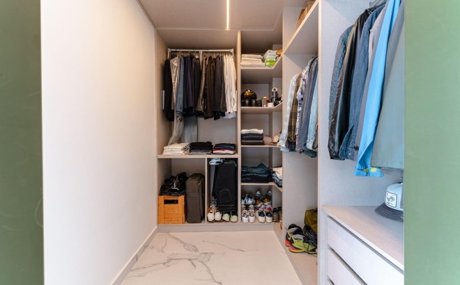 Resale - Villa -
San Miguel de Salinas - Bellavista