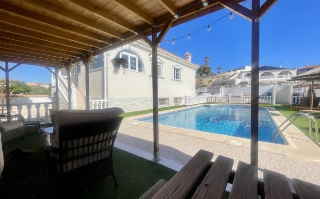 Resale - Villa -
San Fulgencio - Urbanisation la Marina