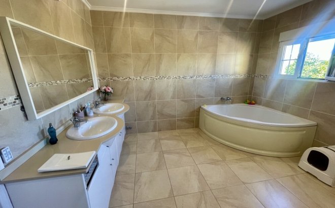 Resale - Villa -
San Fulgencio - Urbanisation la Marina