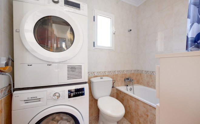 Resale - Town House -
Torrevieja - Aguas Nuevas