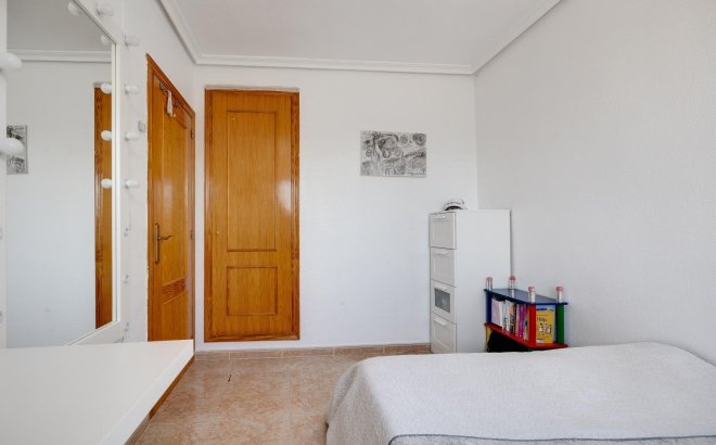 Resale - Town House -
Torrevieja - Aguas Nuevas