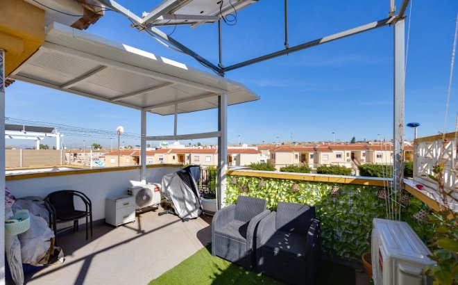 Resale - Town House -
Torrevieja - Aguas Nuevas