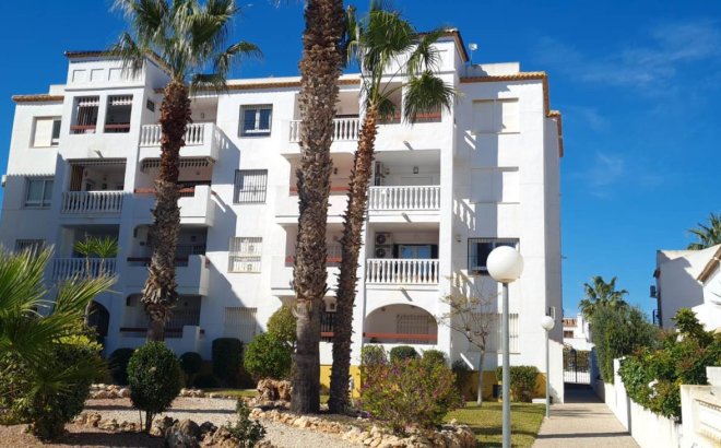 Revente - Penthouse -
Villamartin - Costa Blanca