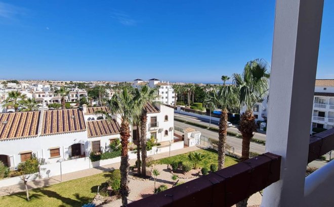 Herverkoop - Penthouse -
Villamartin - Costa Blanca