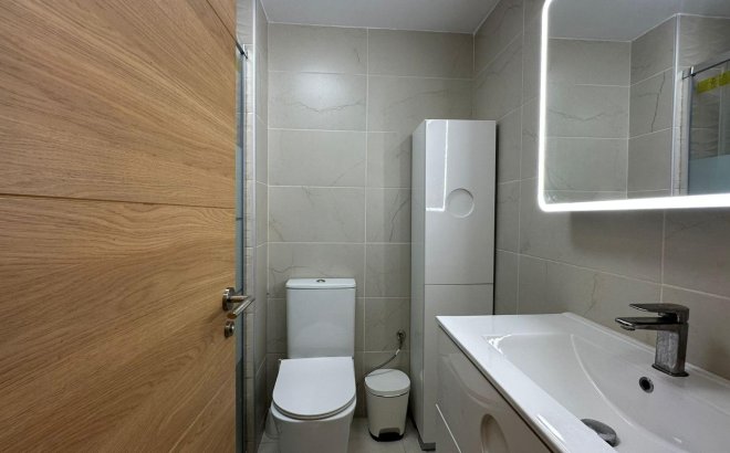 Herverkoop - Appartement -
Torrevieja - La Mata Pueblo