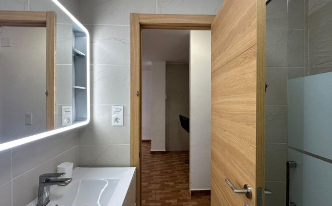 Herverkoop - Appartement -
Torrevieja - La Mata Pueblo