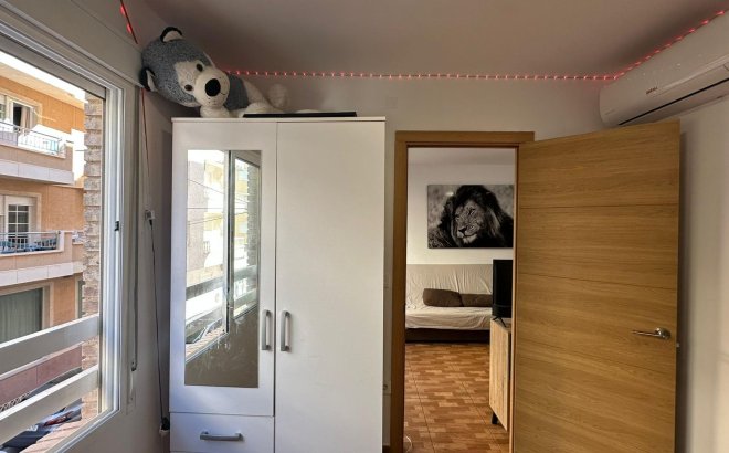 Herverkoop - Appartement -
Torrevieja - La Mata Pueblo