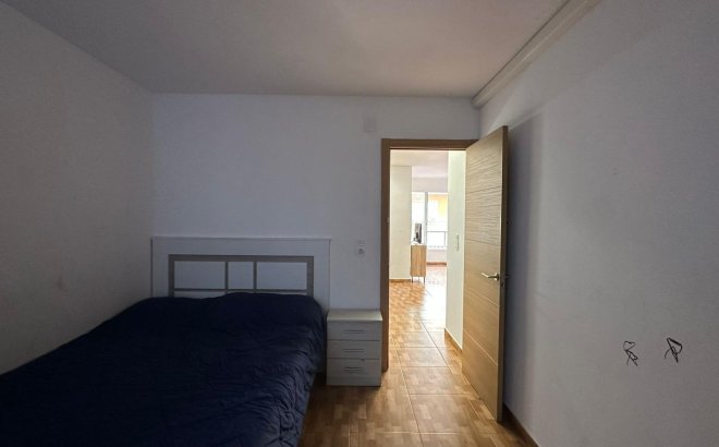 Herverkoop - Appartement -
Torrevieja - La Mata Pueblo