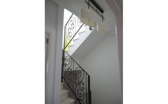 Resale - Dúplex -
Orihuela Costa - PAU 8